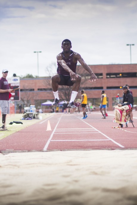 Track & Field. Photo by Nayeli Perez.